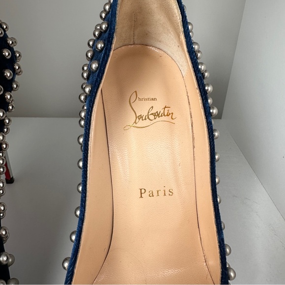 ❌SOLD❌ Christian Louboutin Billy Blue Velvet Studded Heels 37.5 - Picture 2 of 9